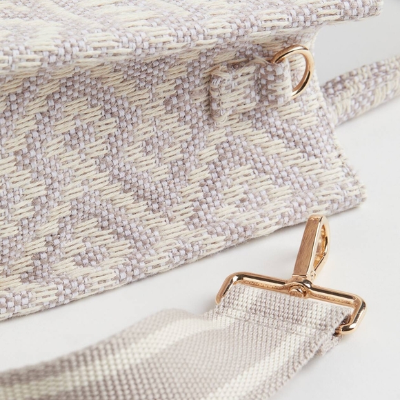 H&M Jacquard Weave Small handbag/Shoulder bag NWT - Picture 4 of 8